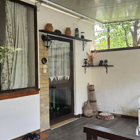 Homestay Angie's Shared Tam Tirana