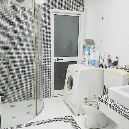 Angie's Shared Tam Tirana